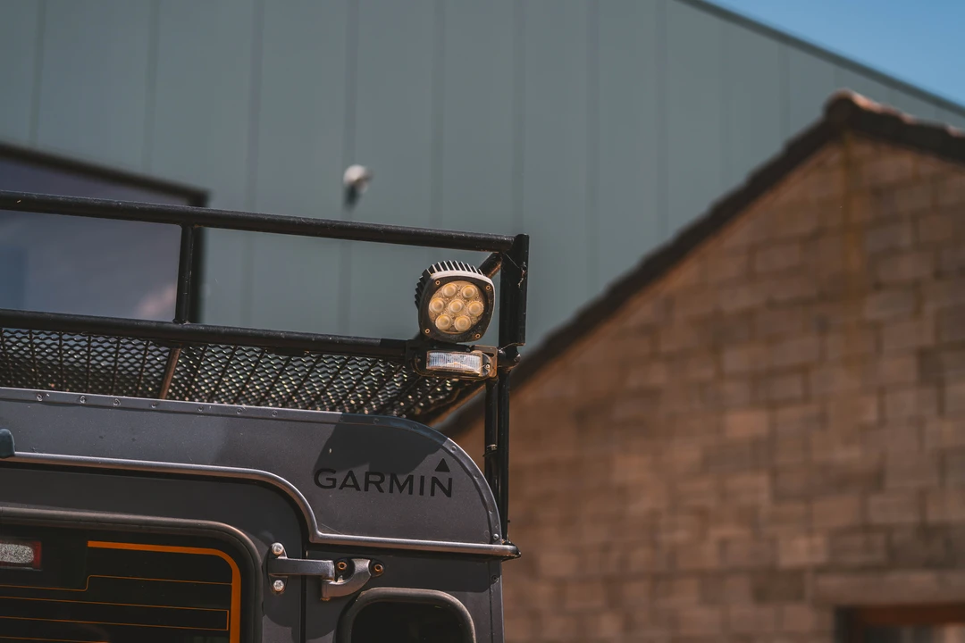 2005 Land Rover Defender 110 - Image 24 of 31