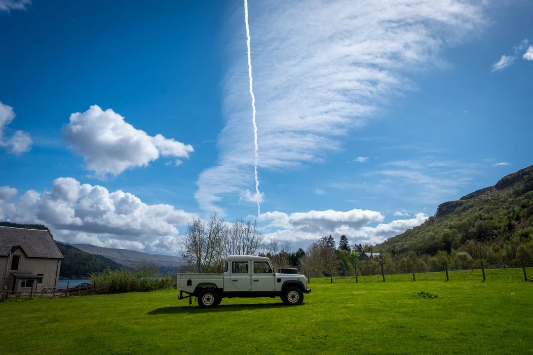 2005 Land Rover Defender 130 - Image 23 of 30