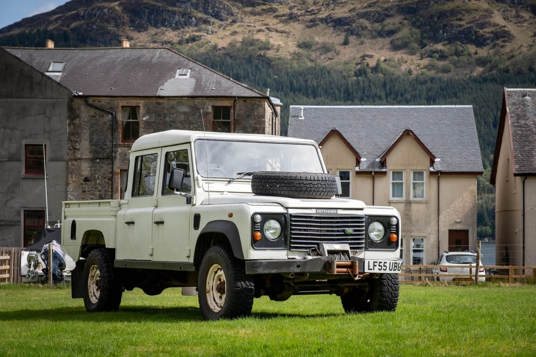 2005 Land Rover Defender 130 - Image 21 of 30