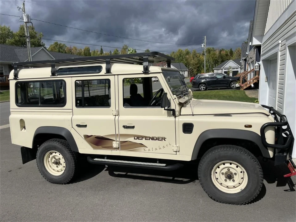 2005 Land Rover Defender - Image 4 of 14