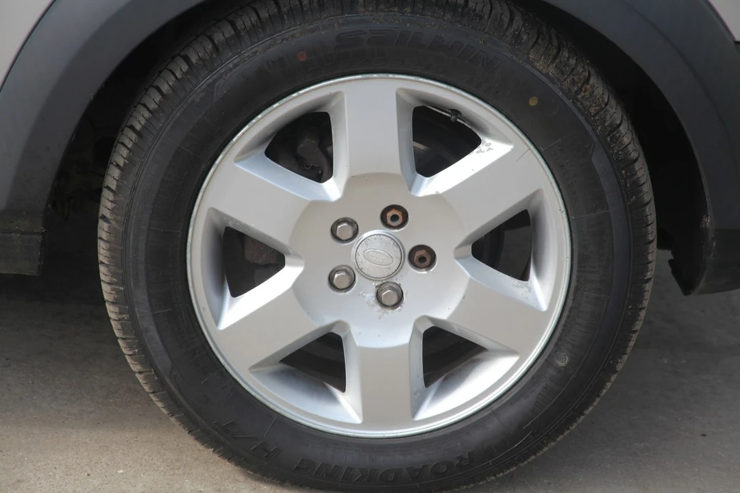 2004 Land Rover Discovery 3rd Gen - Image 26 of 30