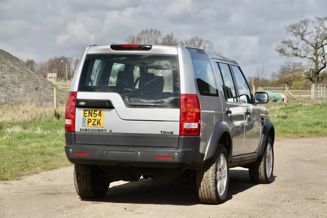 2004 Land Rover Discovery 3rd Gen - Image 17 of 30