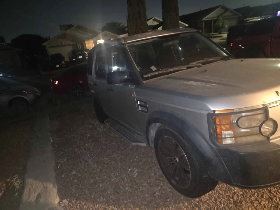 2005 Land Rover Discovery 3rd Gen - Image 3 of 4