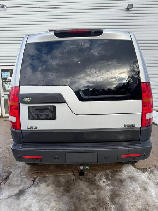 2005 Land Rover Discovery 3rd Gen - Image 3 of 10