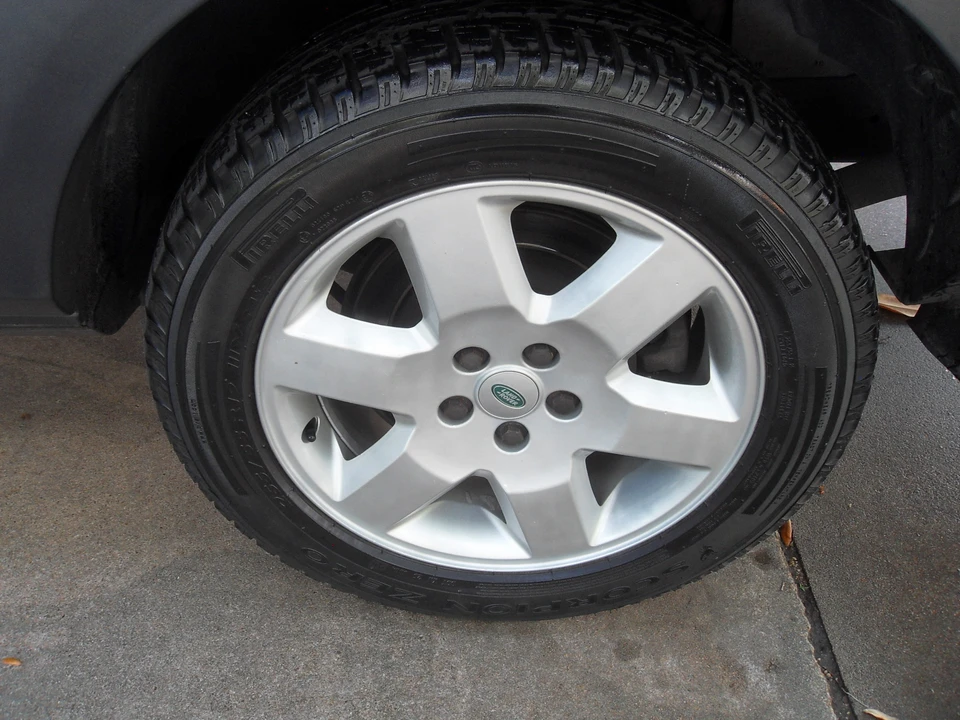 2005 Land Rover Discovery 3rd Gen - Image 28 of 31