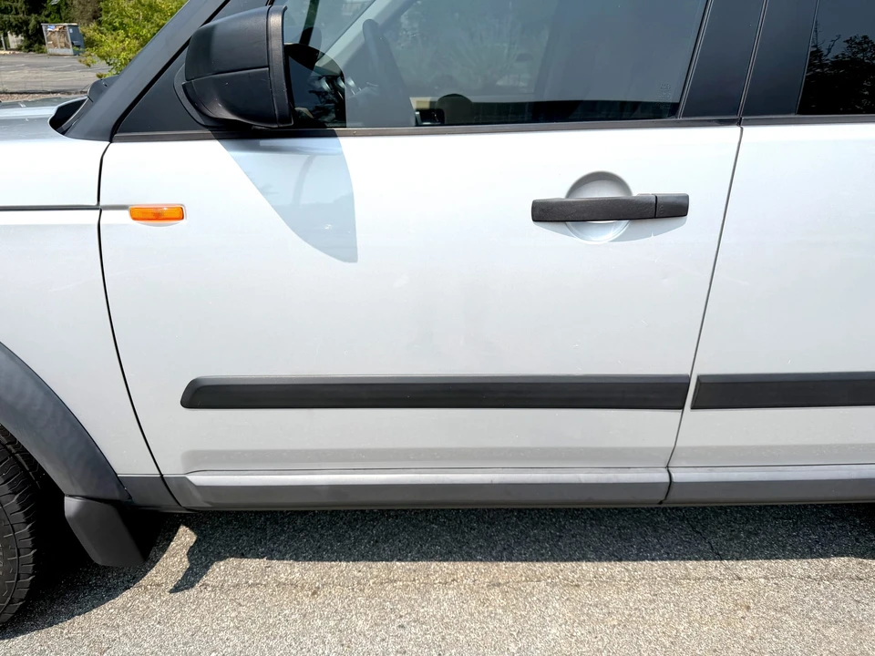 2005 Land Rover Discovery 3rd Gen - Image 26 of 31
