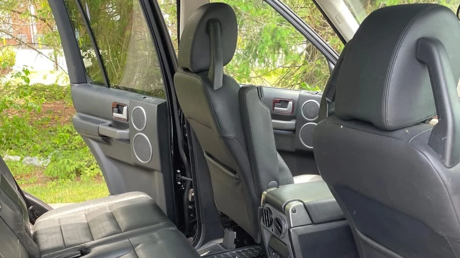 2005 Land Rover Discovery 3rd Gen - Image 7 of 20