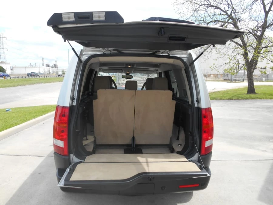 2005 Land Rover Discovery 3rd Gen - Image 6 of 8