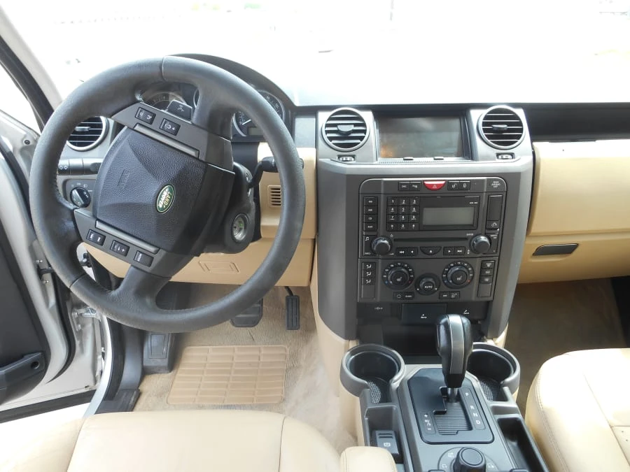 2005 Land Rover Discovery 3rd Gen - Image 4 of 8