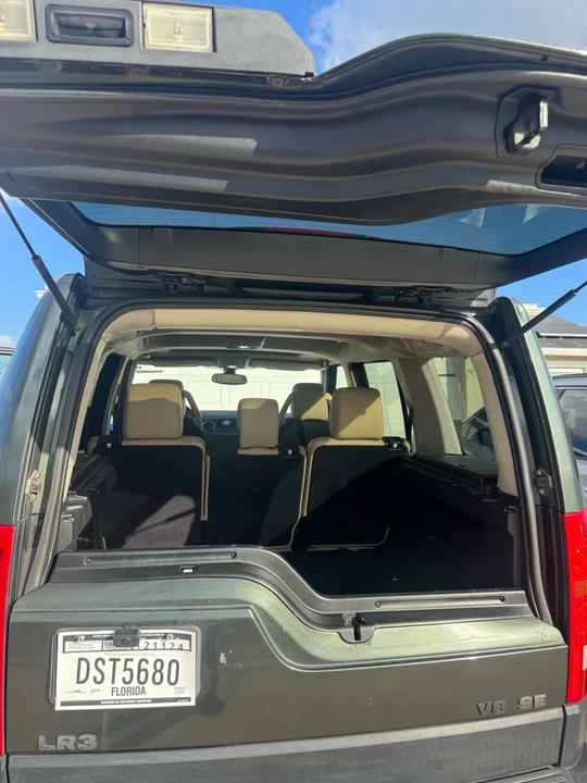 2005 Land Rover Discovery 3rd Gen - Image 6 of 20