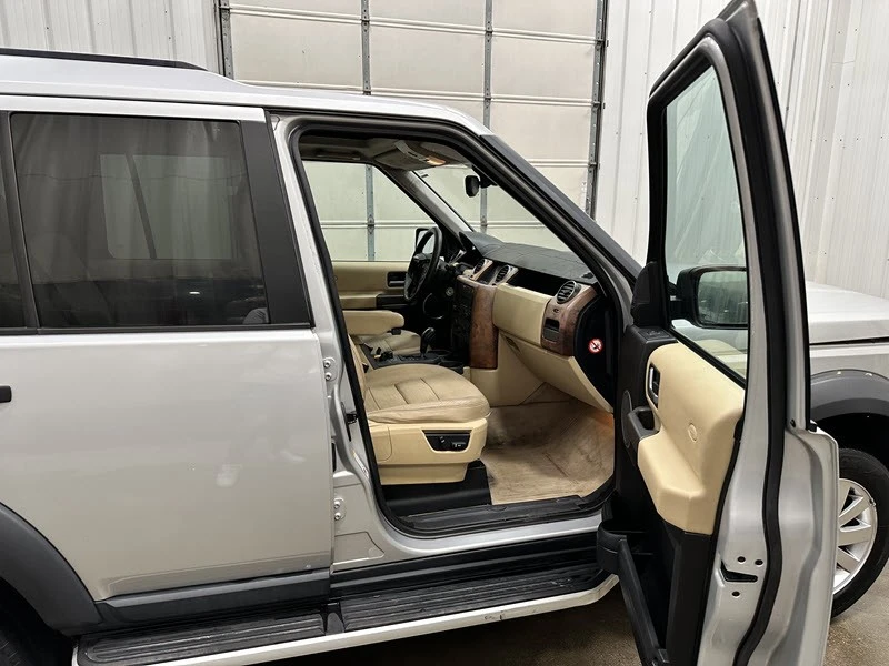 2005 Land Rover Discovery 3rd Gen - Image 16 of 20