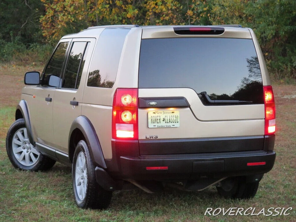2005 Land Rover Discovery 3rd Gen - Image 2 of 12