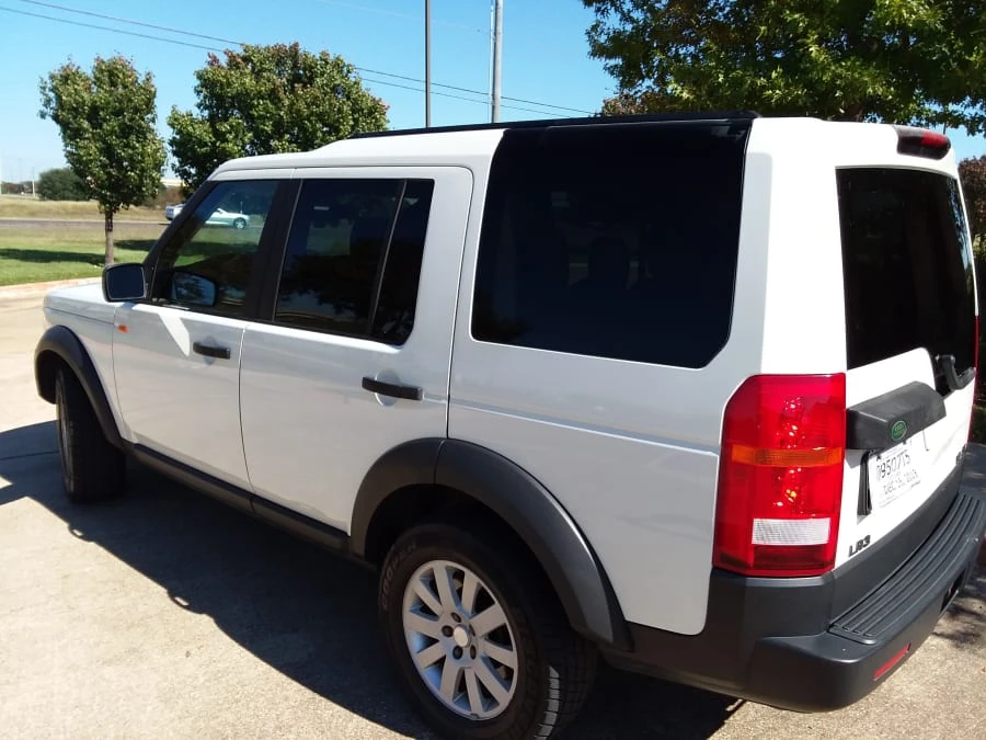 2005 Land Rover Discovery 3rd Gen - Image 2 of 12