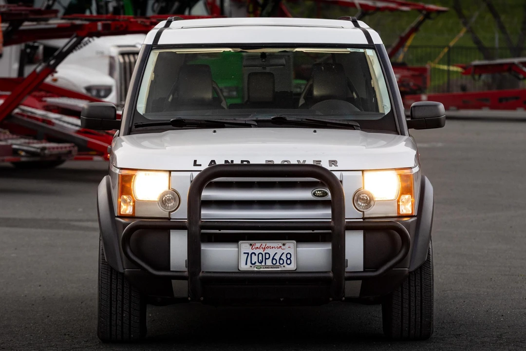 2005 Land Rover Discovery 3rd Gen - Image 2 of 31