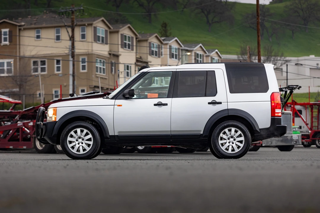 2005 Land Rover Discovery 3rd Gen - Image 13 of 31