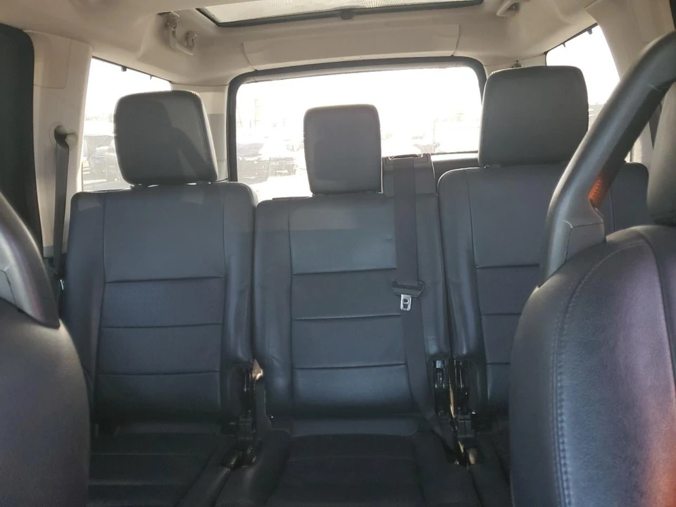 2005 Land Rover Discovery 3rd Gen - Image 10 of 13