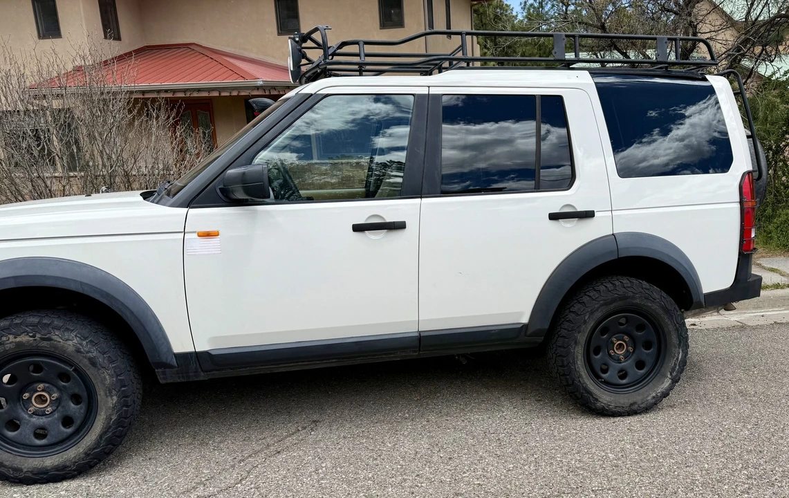2005 Land Rover Discovery 3rd Gen - Image 16 of 31