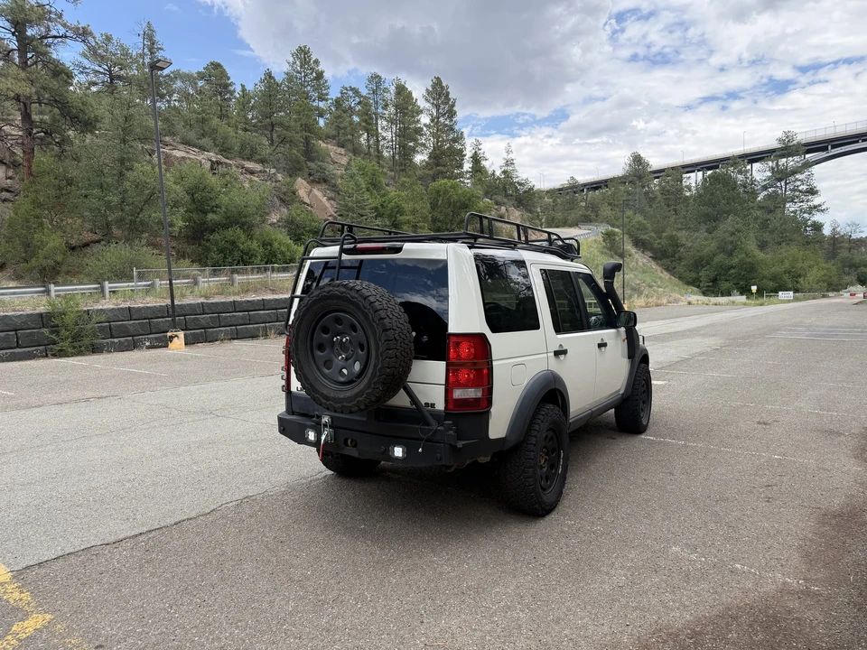 2005 Land Rover Discovery 3rd Gen - Image 9 of 31