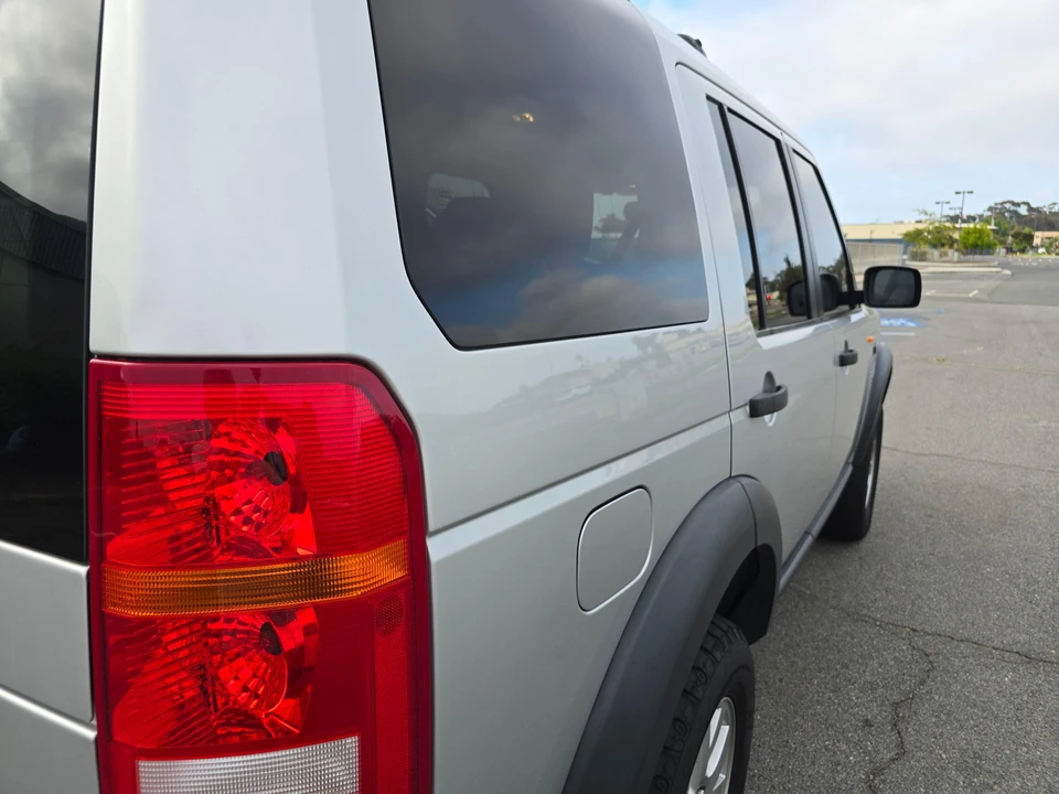 2005 Land Rover Discovery 3rd Gen - Image 24 of 31