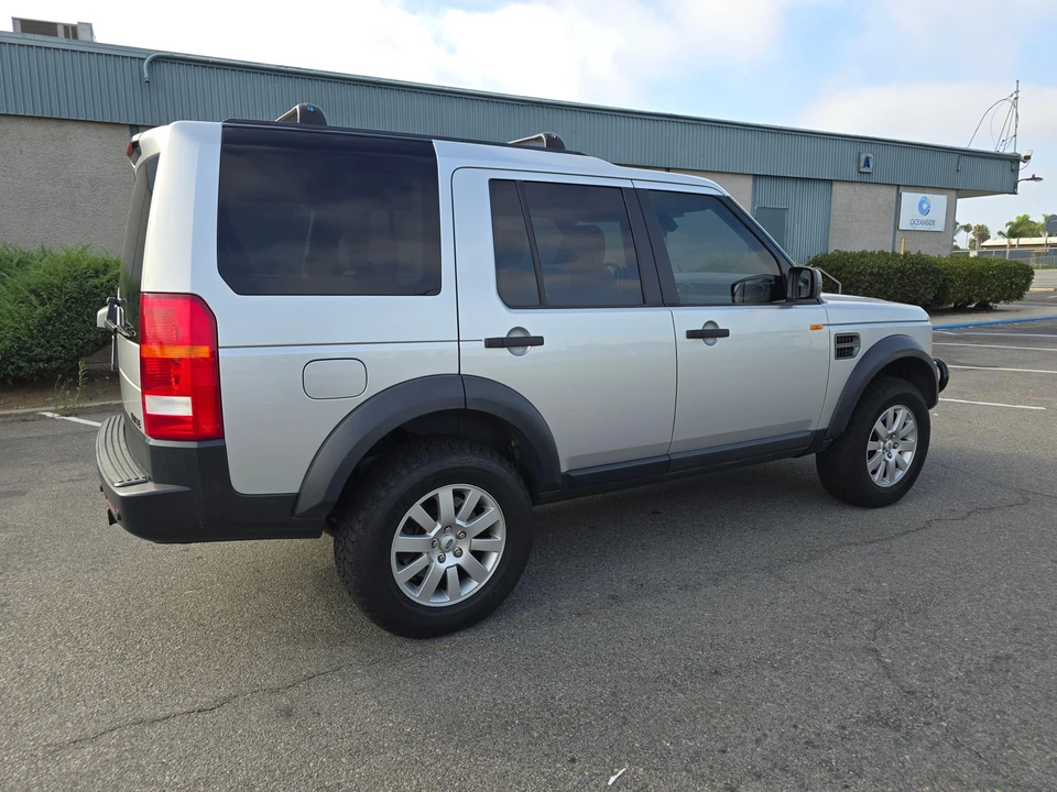 2005 Land Rover Discovery 3rd Gen - Image 12 of 31