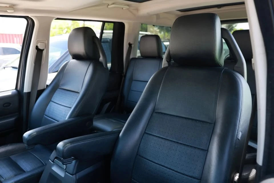 2005 Land Rover Discovery 3rd Gen - Image 10 of 20