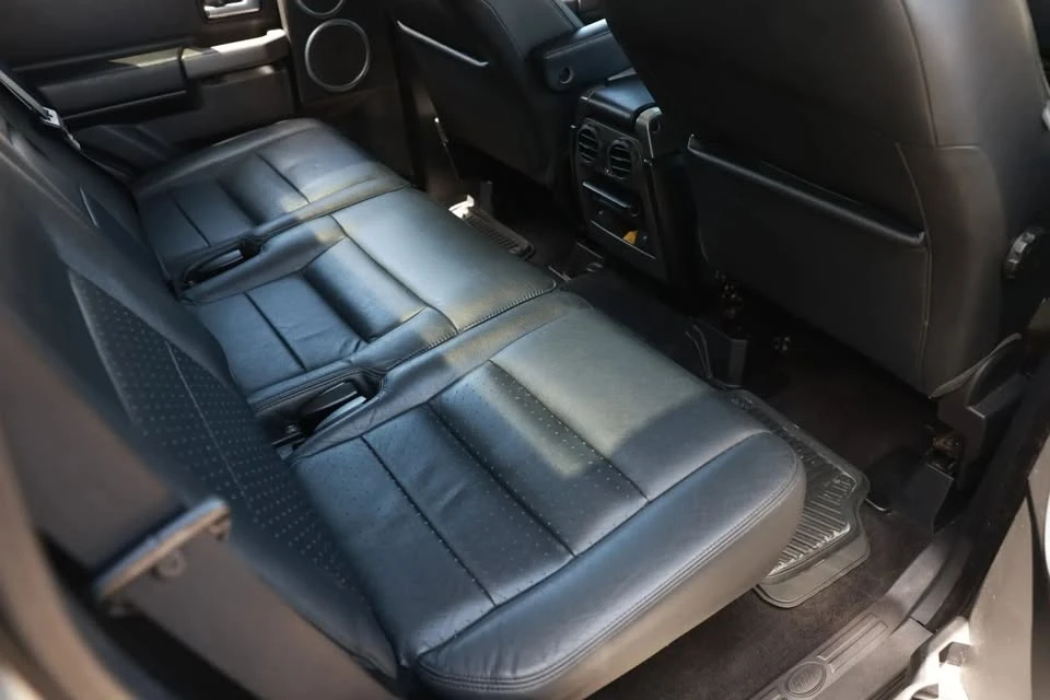 2005 Land Rover Discovery 3rd Gen - Image 13 of 20