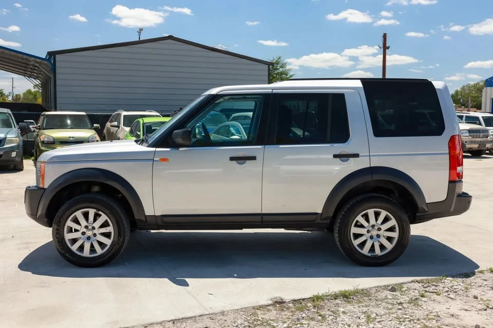 2005 Land Rover Discovery 3rd Gen - Image 3 of 20
