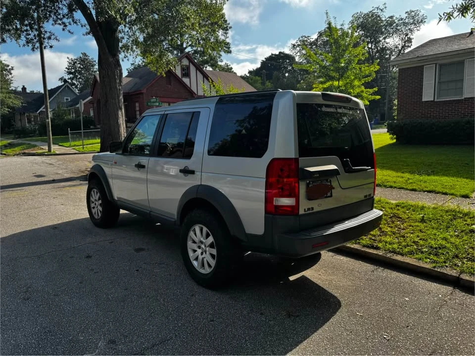 2005 Land Rover Discovery 3rd Gen - Image 2 of 4