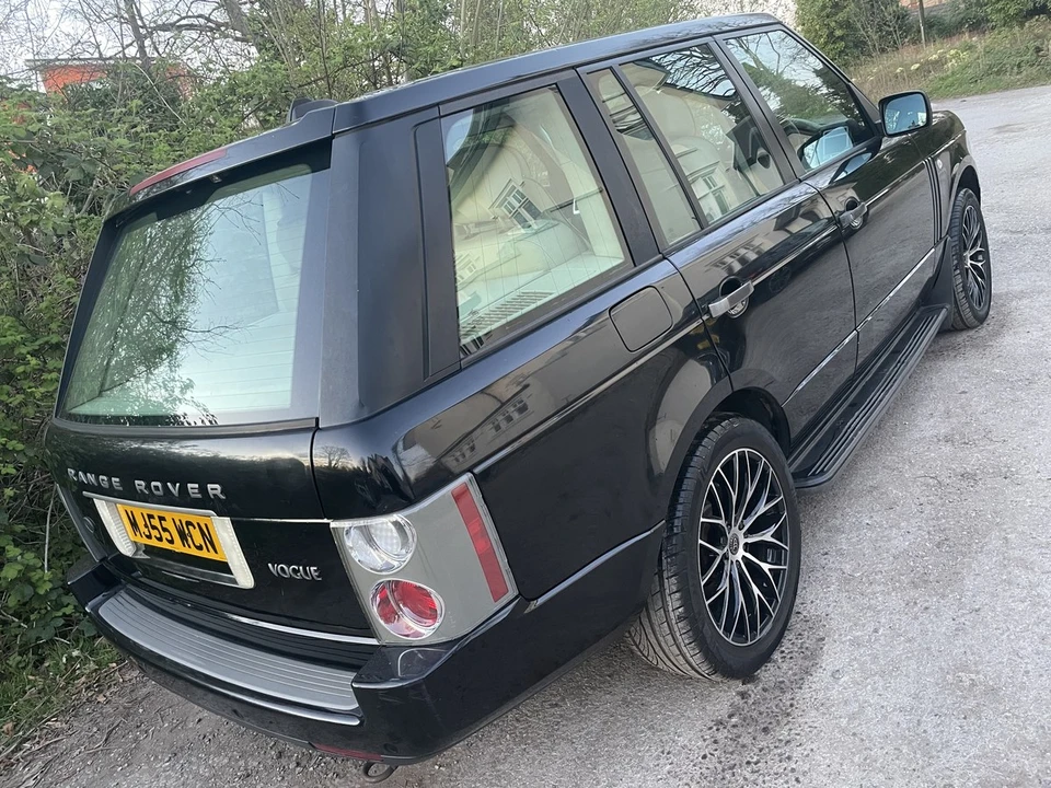 2005 Land Rover Range Rover L322 - Image 6 of 30