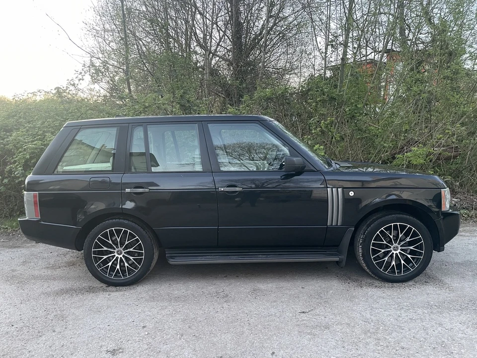 2005 Land Rover Range Rover L322 - Image 2 of 30