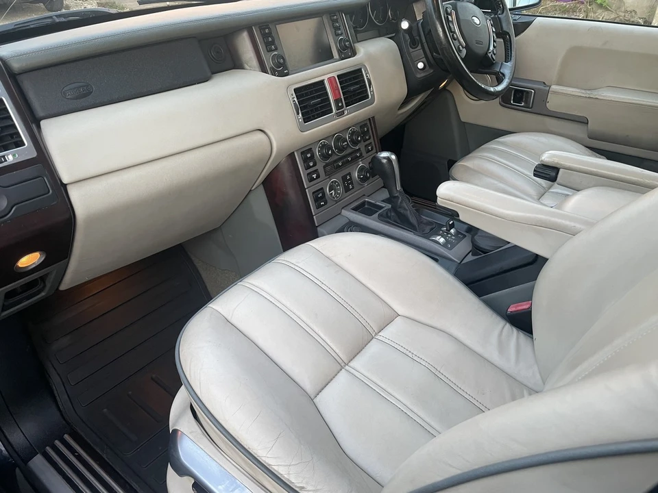 2005 Land Rover Range Rover L322 - Image 27 of 30
