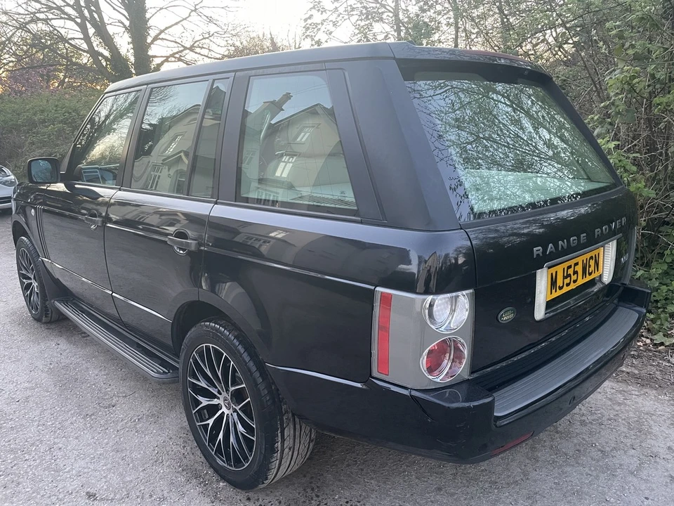 2005 Land Rover Range Rover L322 - Image 8 of 30