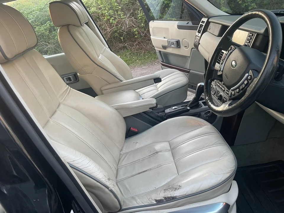 2005 Land Rover Range Rover L322 - Image 13 of 30