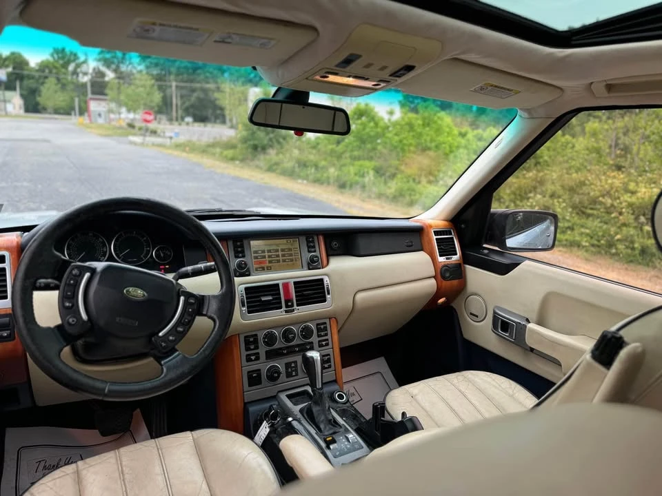 2005 Land Rover Range Rover L322 - Image 11 of 19