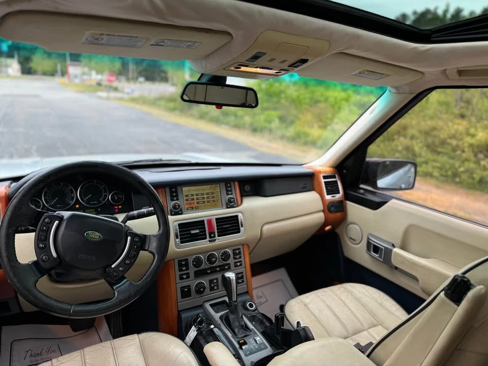 2005 Land Rover Range Rover L322 - Image 10 of 19