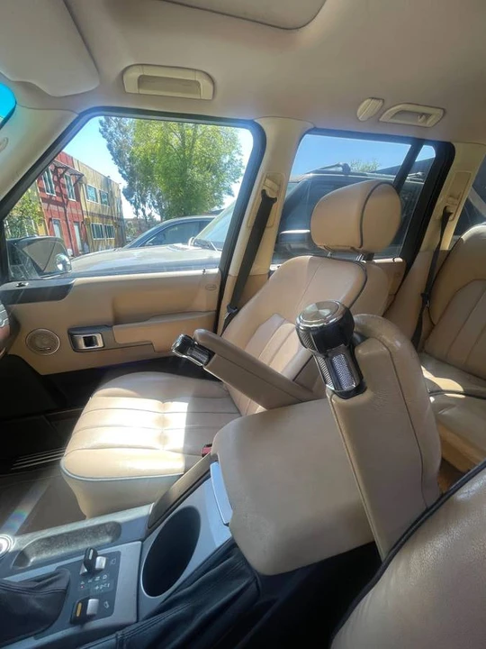 2005 Land Rover Range Rover L322 - Image 12 of 24