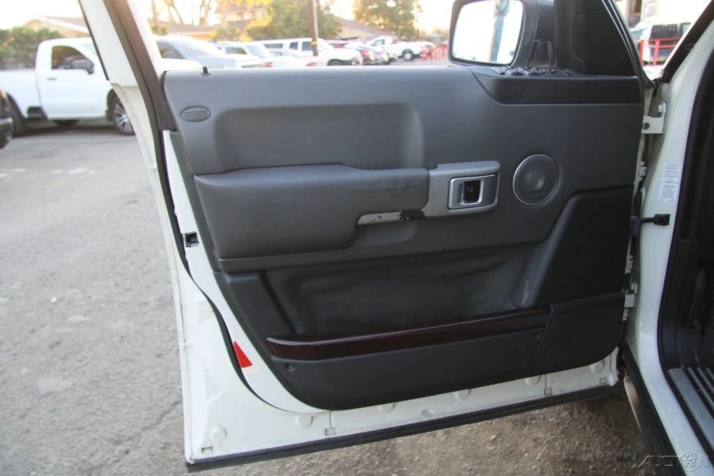 2005 Land Rover Range Rover L322 - Image 12 of 21