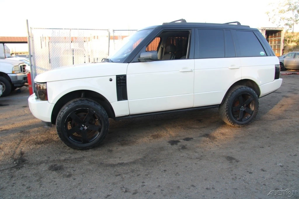 2005 Land Rover Range Rover L322 - Image 7 of 21
