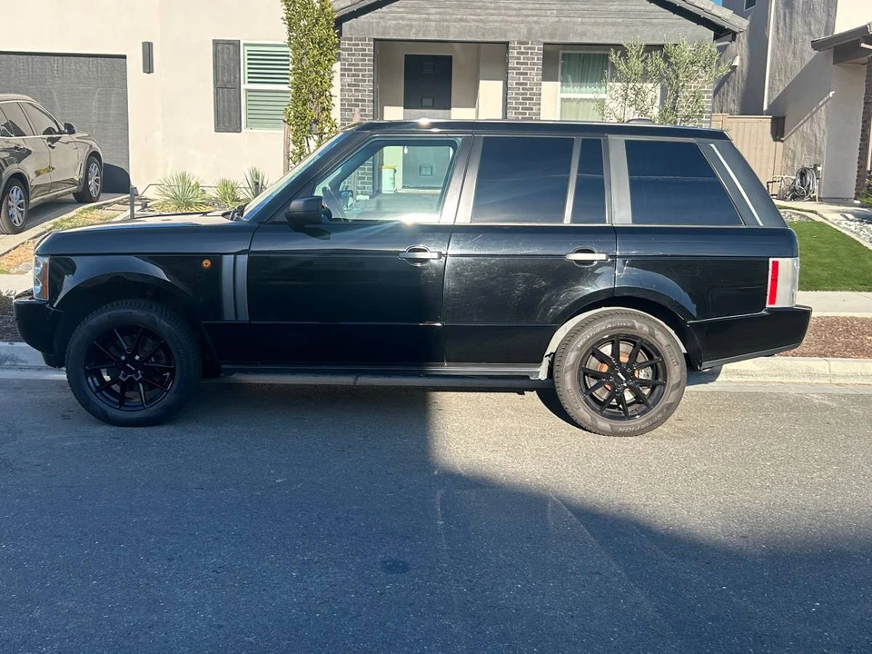 2005 Land Rover Range Rover L322 - Image 2 of 9