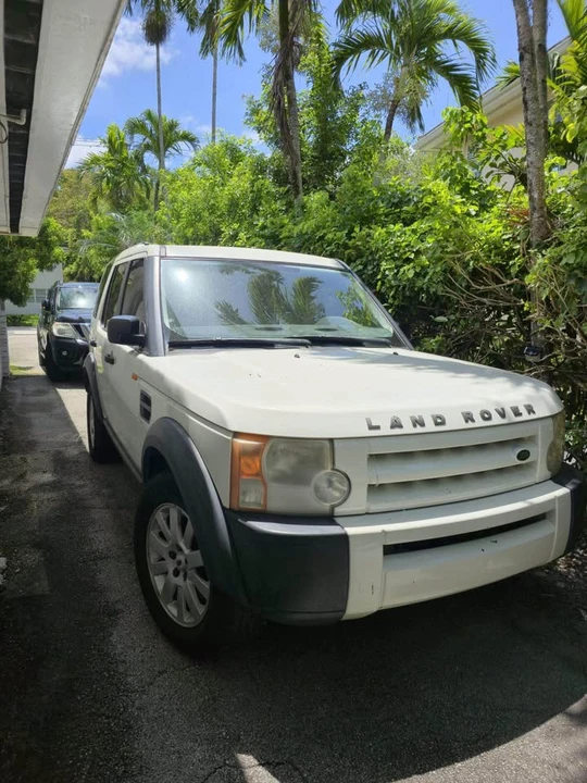 2005 Land Rover Discovery 3rd Gen - Image 2 of 7