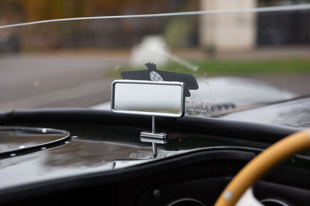 2005 Jaguar Replica - Image 21 of 31