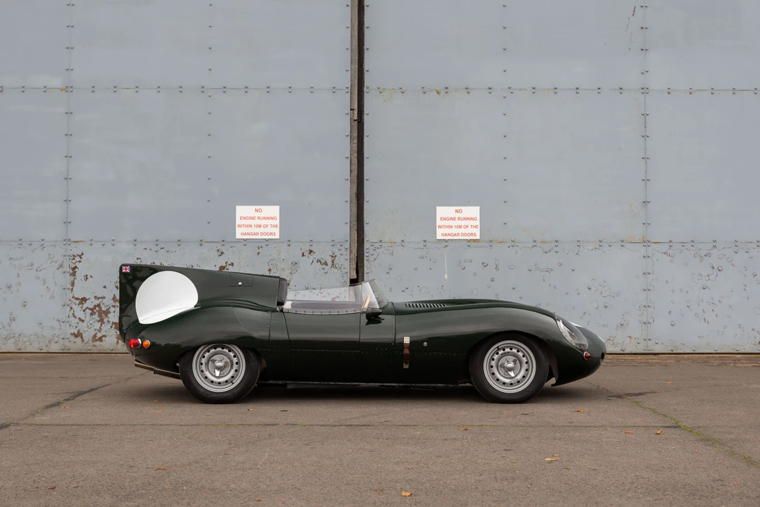 2005 Jaguar Replica - Image 12 of 31