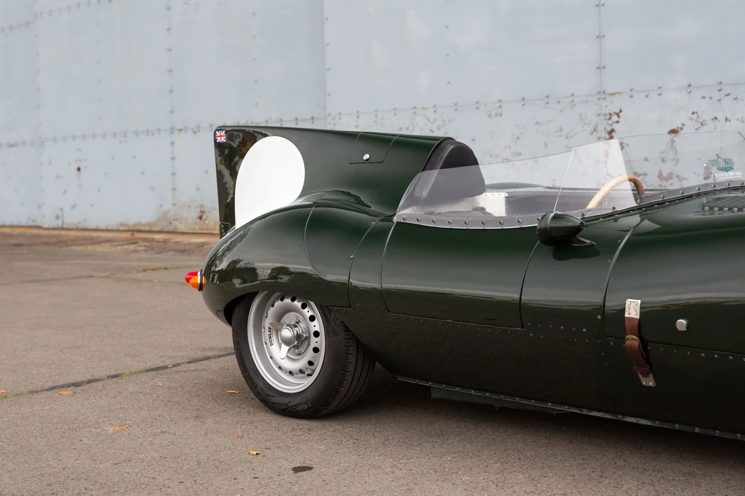 2005 Jaguar Replica - Image 15 of 31