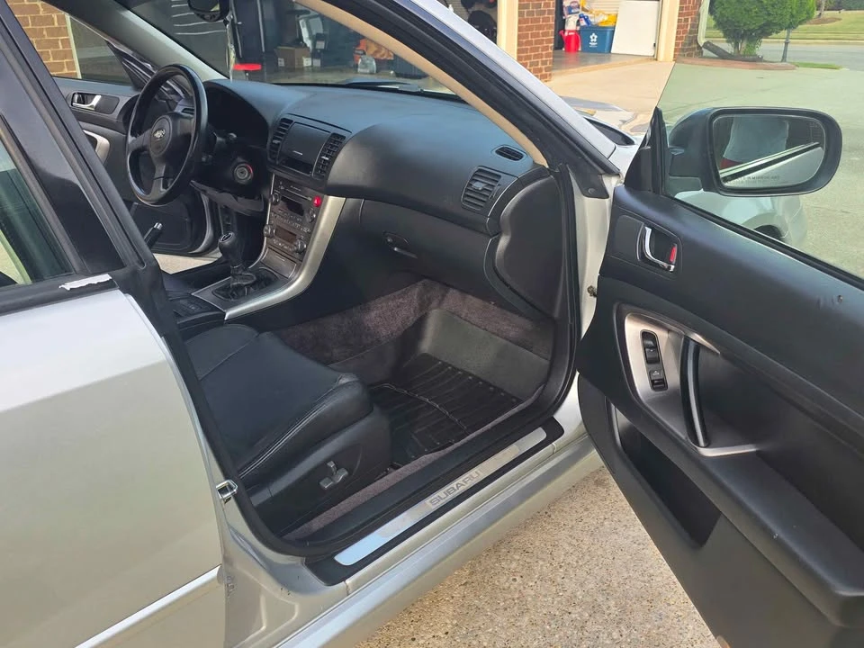 2005 Subaru Legacy 4th Gen - Image 2 of 10