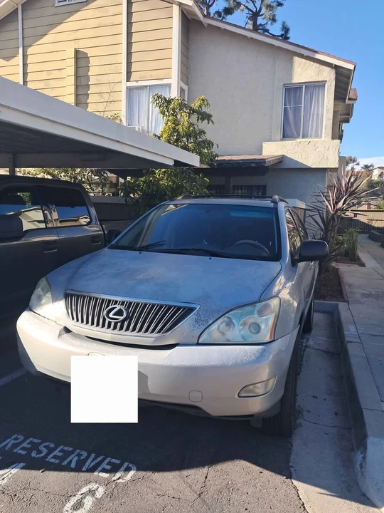 2005 Lexus RX 2nd Gen - Image 3 of 3