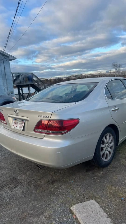 2005 Lexus ES 4th Gen - Image 4 of 6