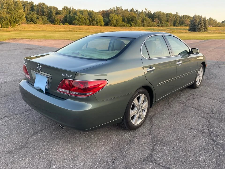 2005 Lexus ES 4th Gen - Image 5 of 10
