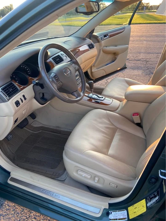 2005 Lexus ES 4th Gen - Image 7 of 10