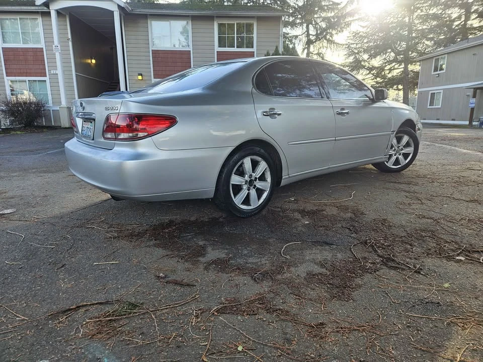 2005 Lexus ES 3rd Gen - Image 5 of 8
