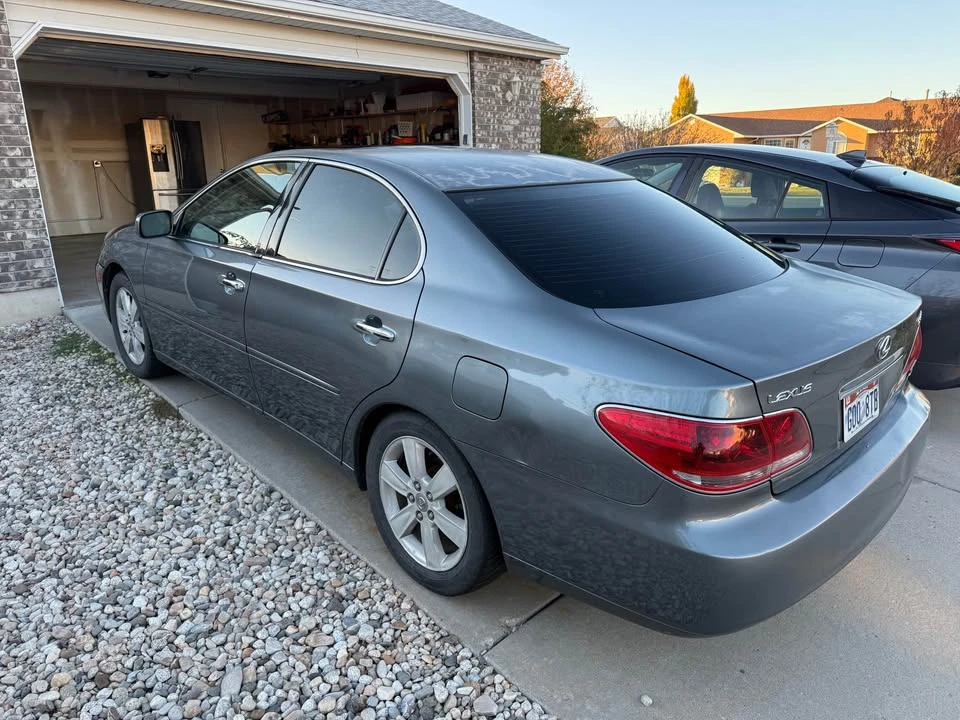 2005 Lexus ES 4th Gen - Image 4 of 7